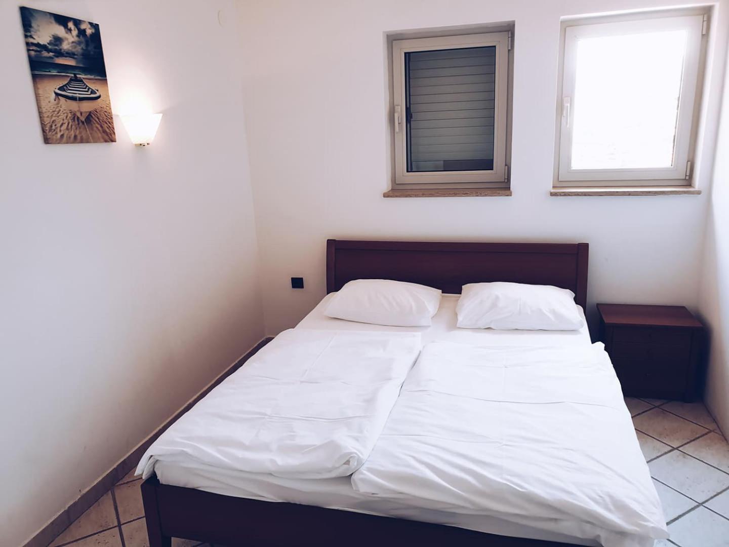 Dubravka Apartment Lopar