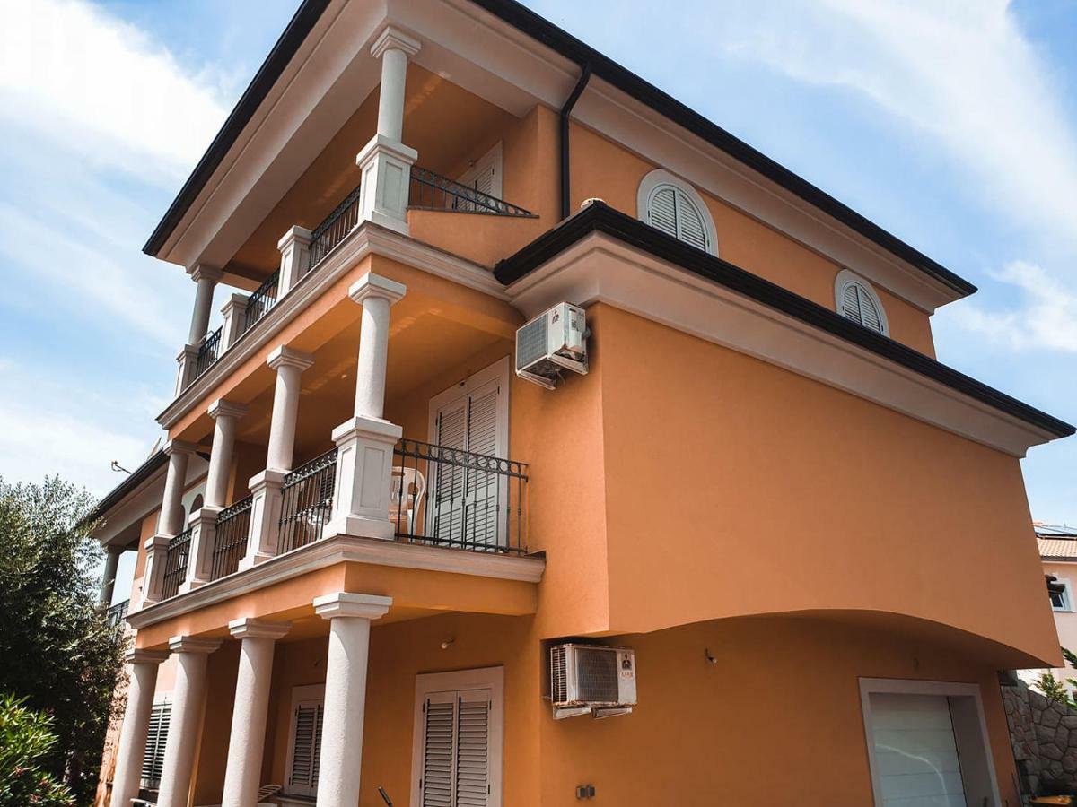 Apartment Dubravka *