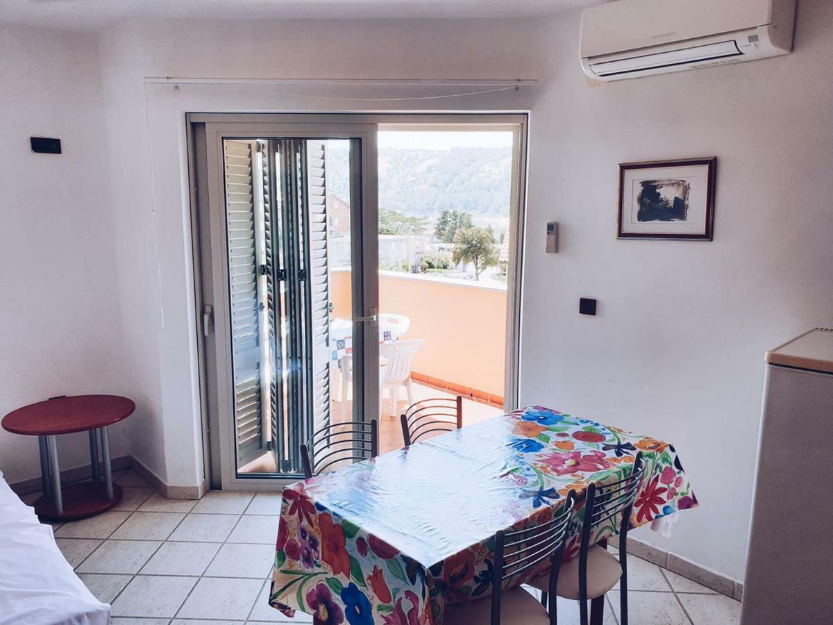 Dubravka Apartment Lopar